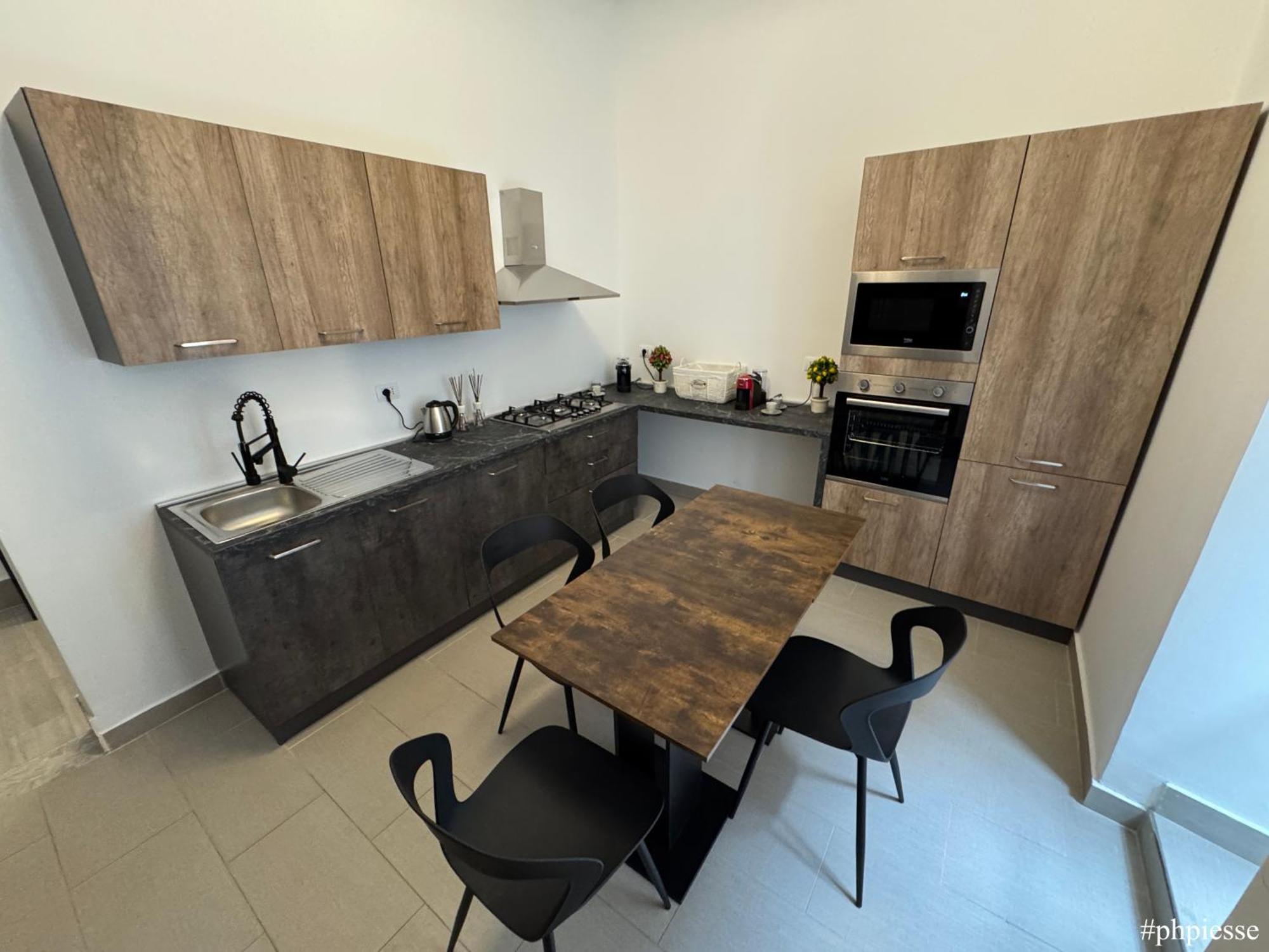 Emerella Luxury Suites-Siderno Lungomare Ngoại thất bức ảnh