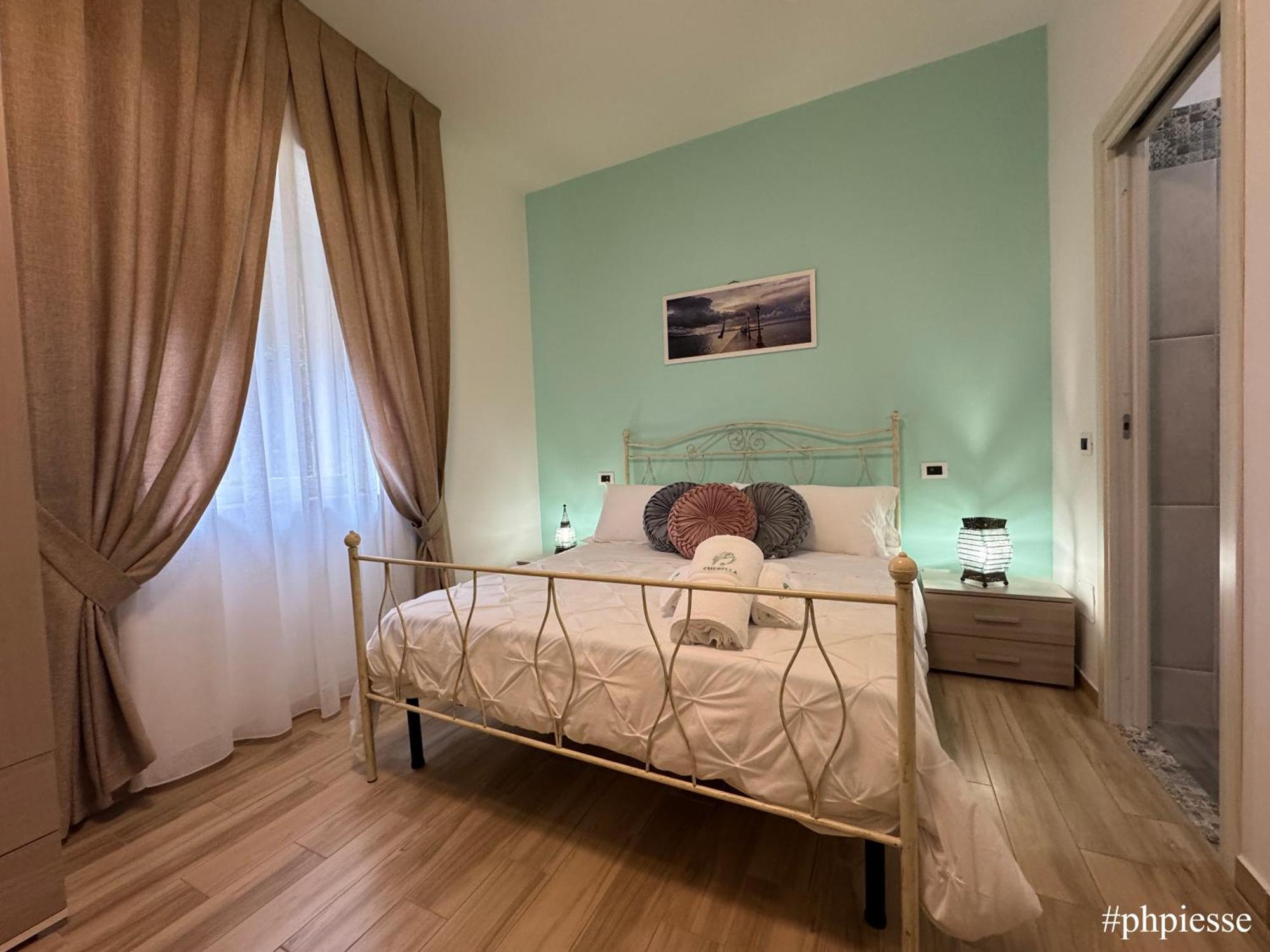 Emerella Luxury Suites-Siderno Lungomare Ngoại thất bức ảnh