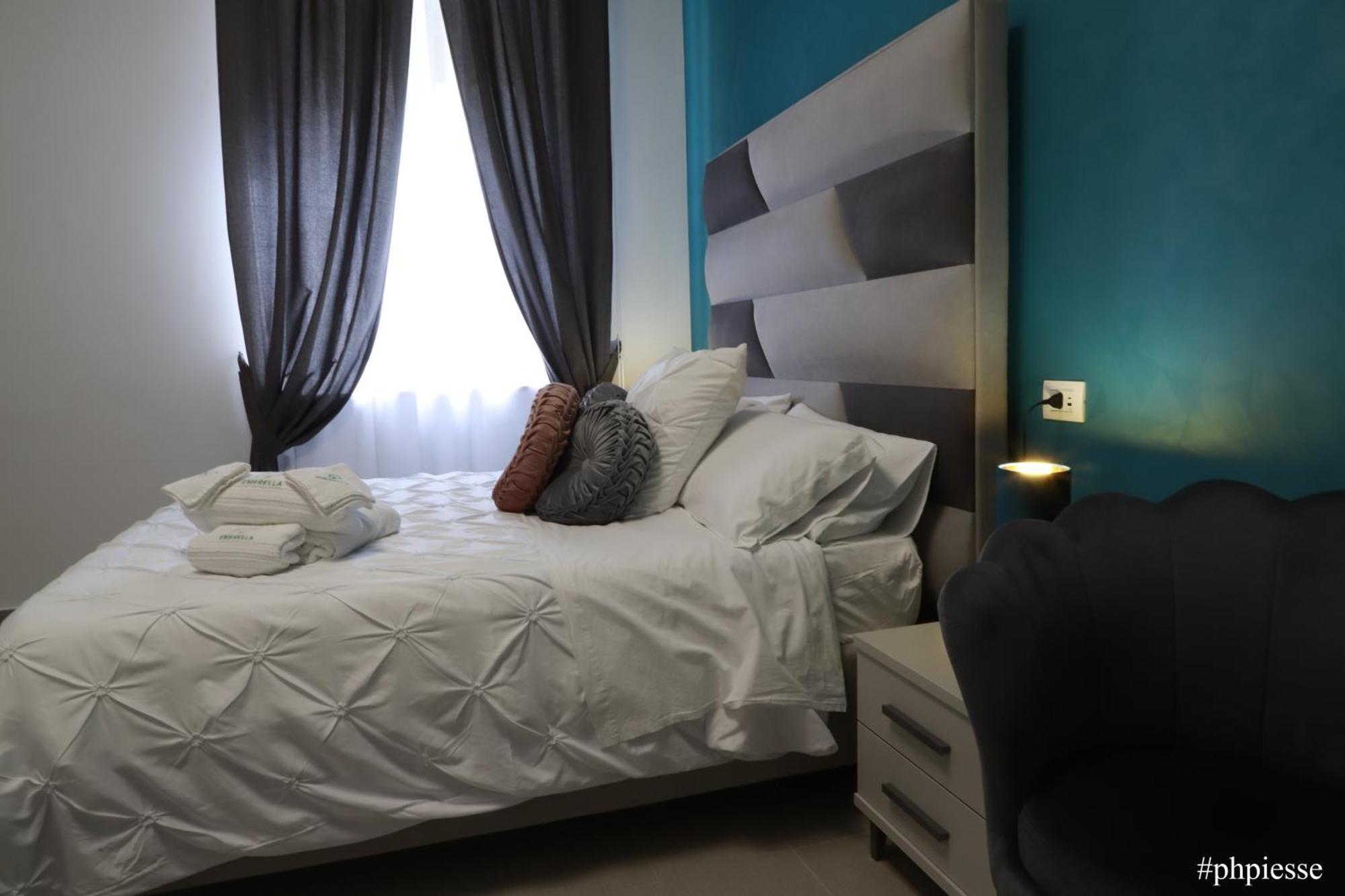 Emerella Luxury Suites-Siderno Lungomare Ngoại thất bức ảnh